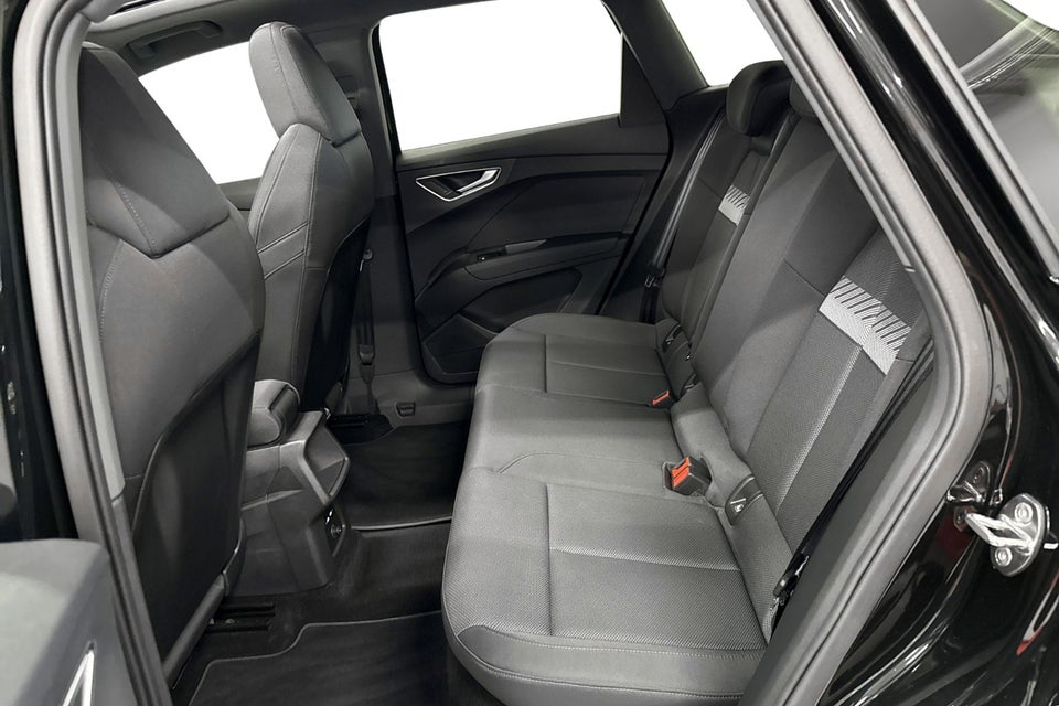 Audi Q4 e-tron 45 Progress 5d