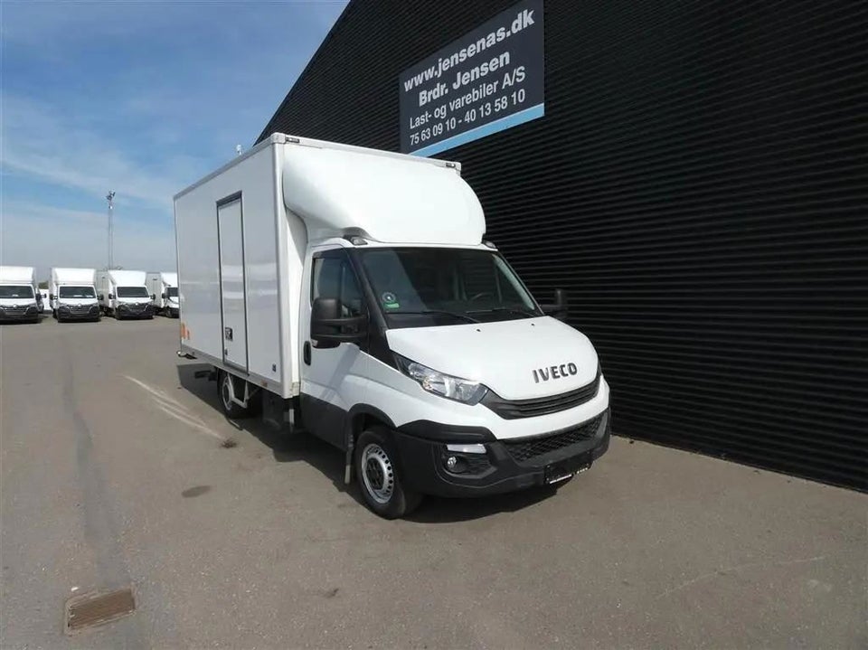 Iveco Daily 2,3 35S14 Alukasse m/lift 2d