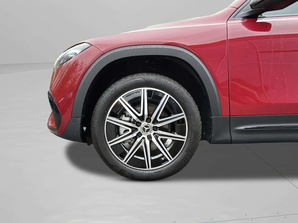 Mercedes EQB250+ AMG Line 5d