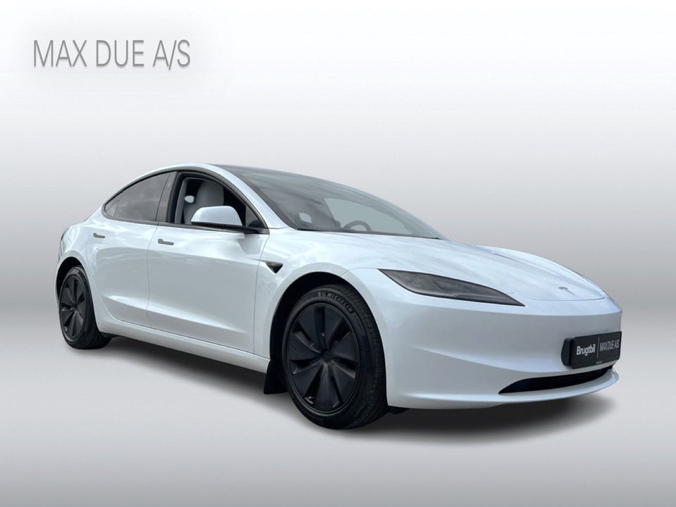 Tesla Model 3 Long Range AWD 4d