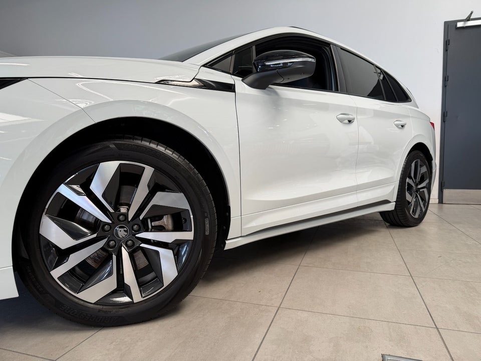 Skoda Enyaq 85 iV Sportline Advanced 5d