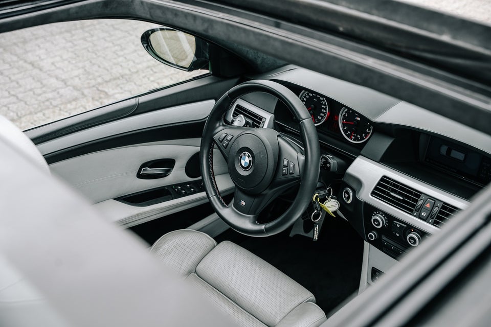 BMW M5 5,0 Touring SMG 5d