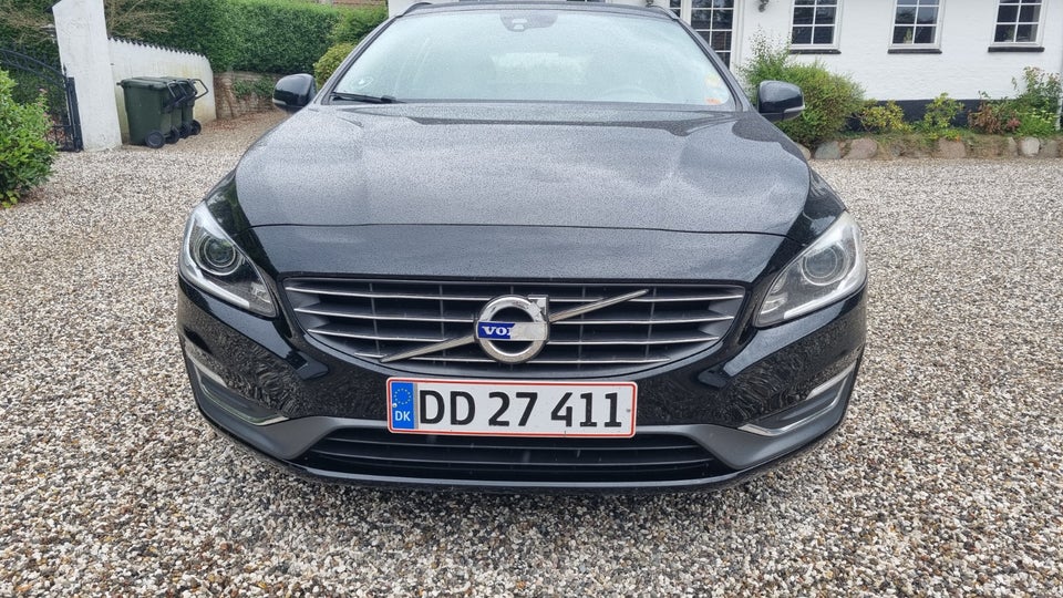 Volvo V60 2,0 D3 136 Momentum 5d