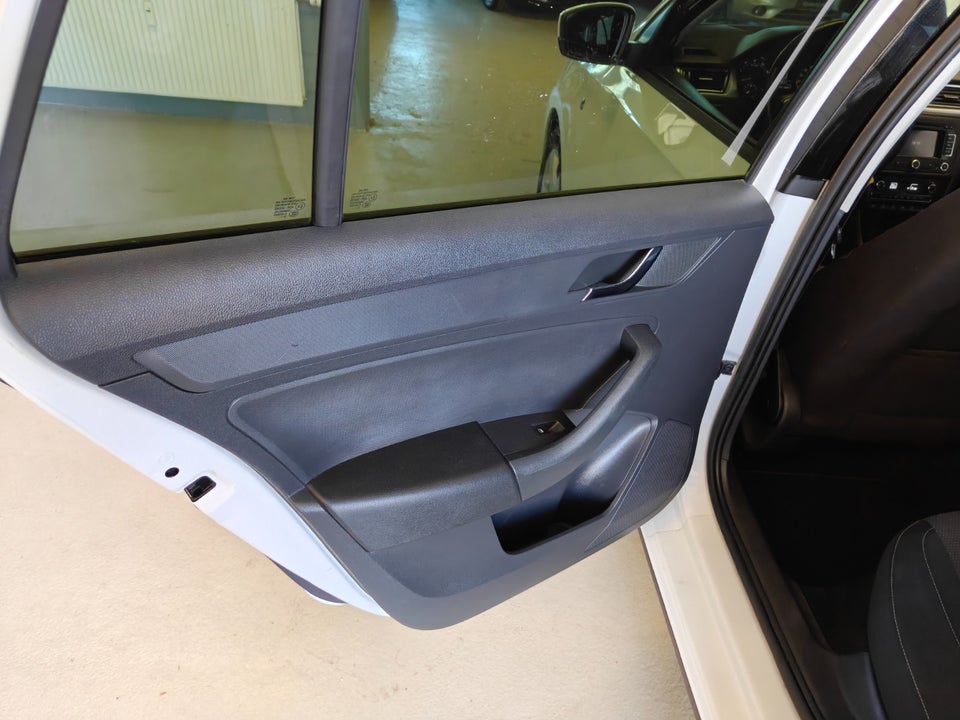 Skoda Rapid 1,2 TSi 105 Elegance Spaceback GreenTec 5d