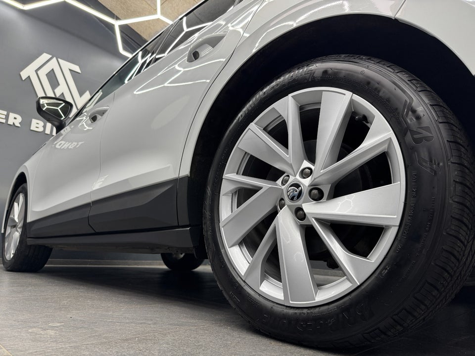 Skoda Enyaq 60 iV Lodge 5d