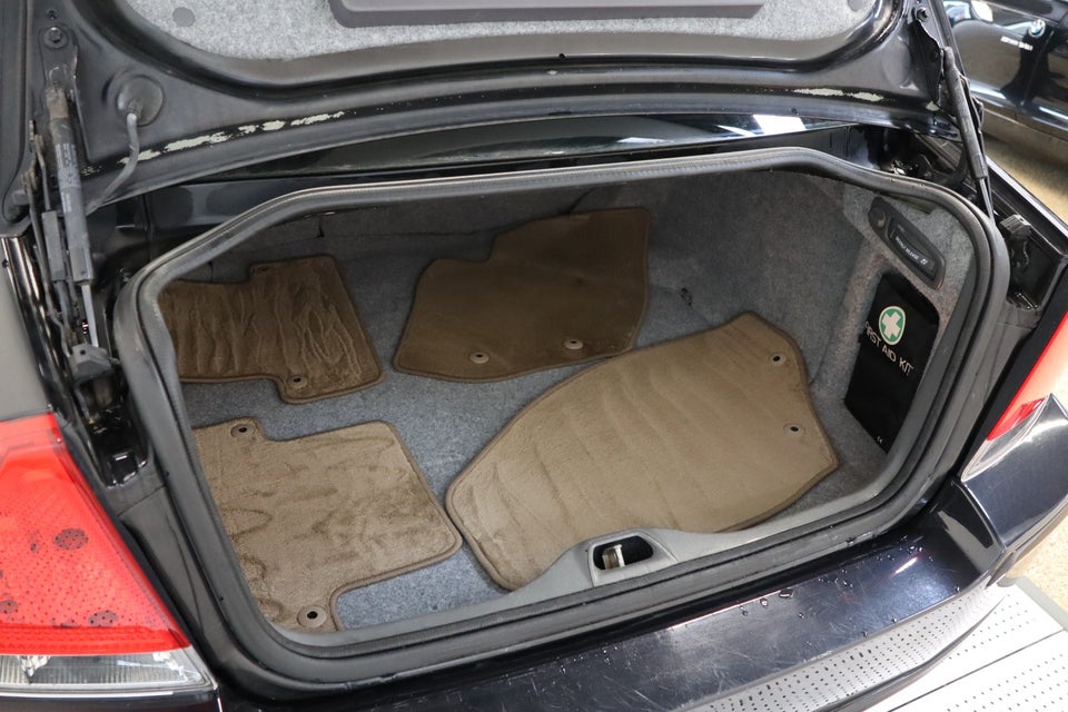 Volvo S60 2,4 140 4d