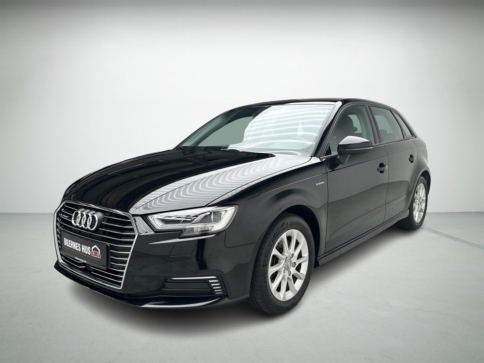 Audi A3 1,4 e-tron Sportback S-tr. 5d