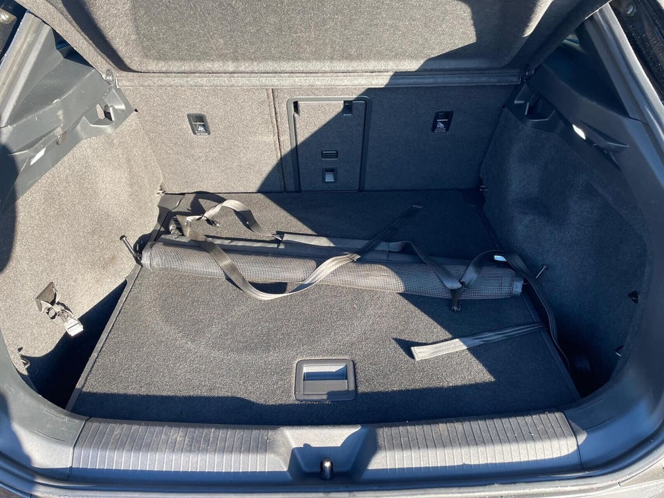 VW ID.4 77 1ST Max 5d