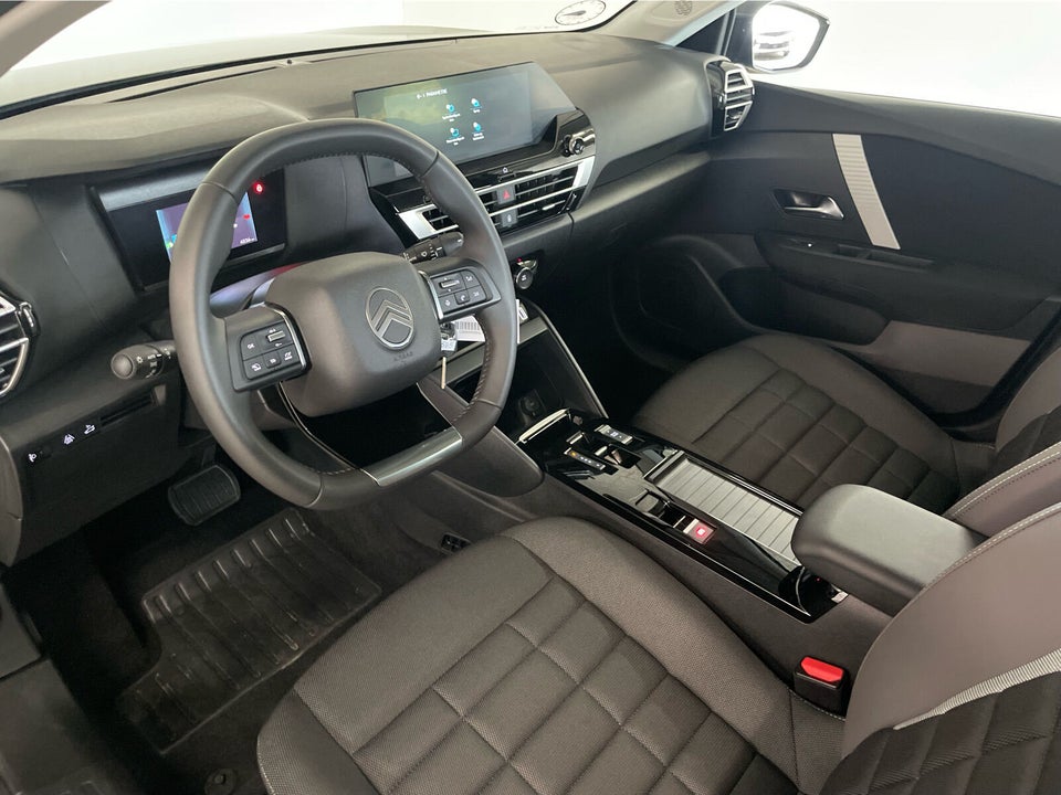 Citroën ë-C4 X 54 Plus 4d