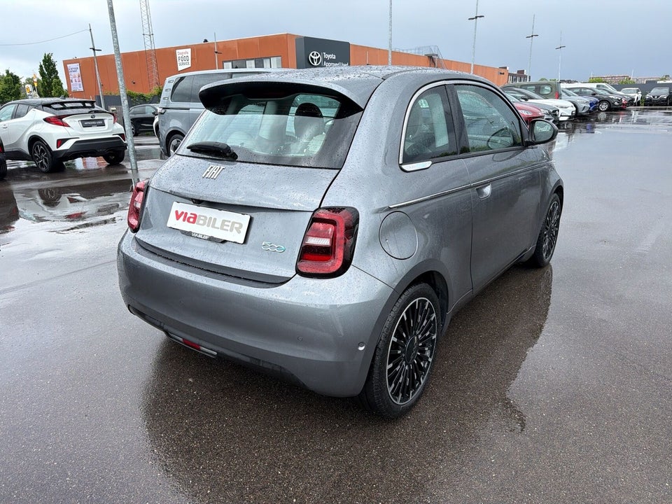 Fiat 500e 42 la Prima by Bocelli 3d