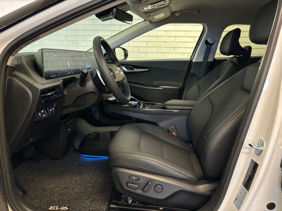 Kia EV6 77 Long Range Upgrade 5d