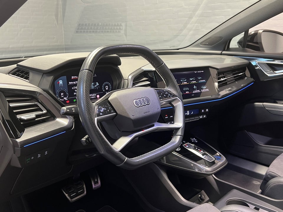 Audi Q4 e-tron 40 S-line 5d