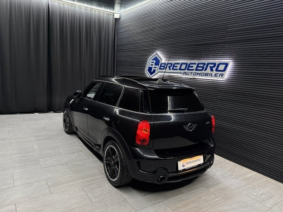 MINI Countryman Cooper S 1,6 JC Works aut. ALL4 5d