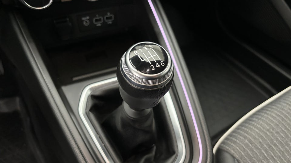 Renault Clio V 1,0 TCe 90 Intens 5d