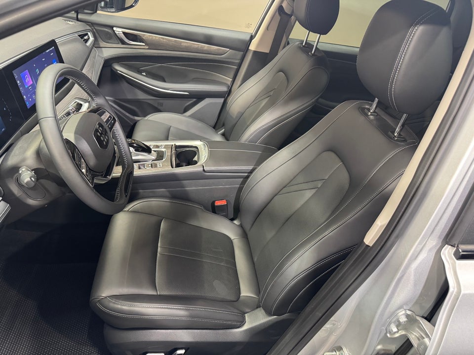 Navor E5 1,5 PHEV Rock 5d