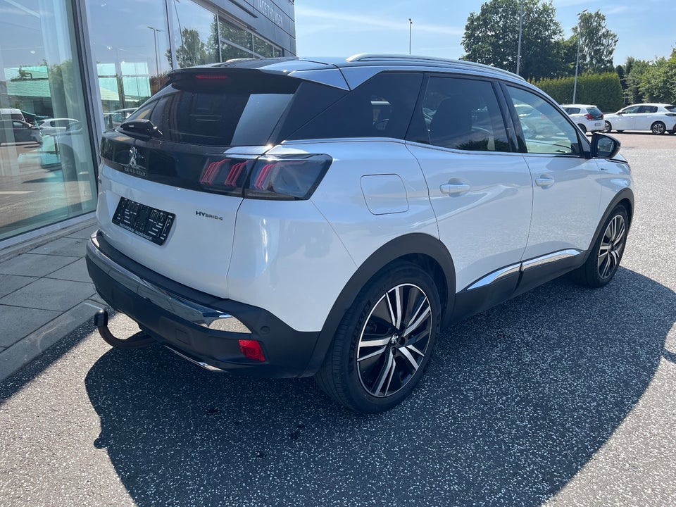 Peugeot 3008 1,6 Hybrid4 GT Pack EAT8 5d