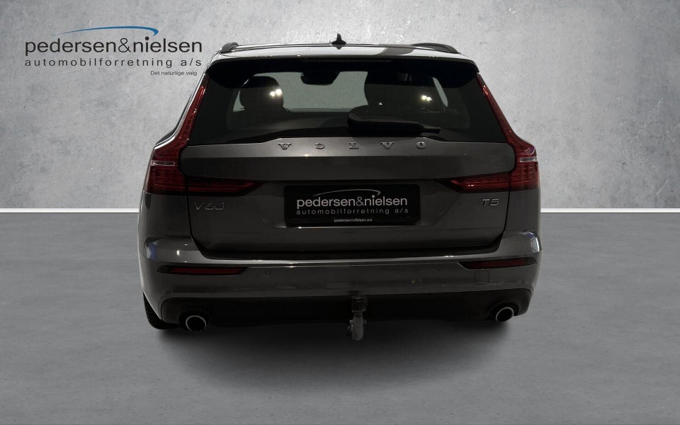 Volvo V60 2,0 T5 250 Momentum aut. 5d