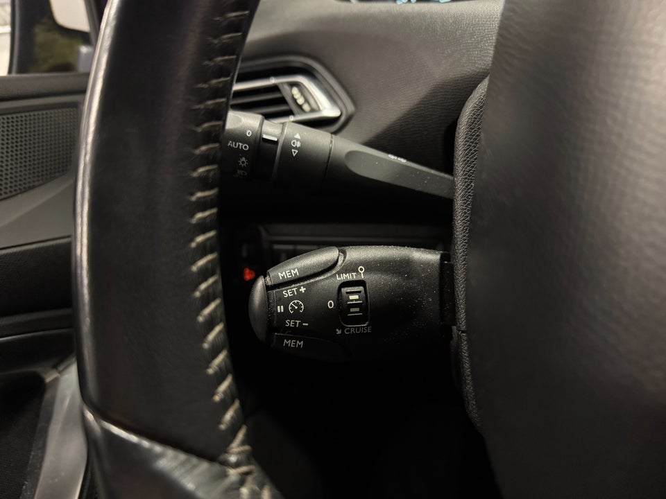 Peugeot 308 1,6 HDi 92 Active 5d