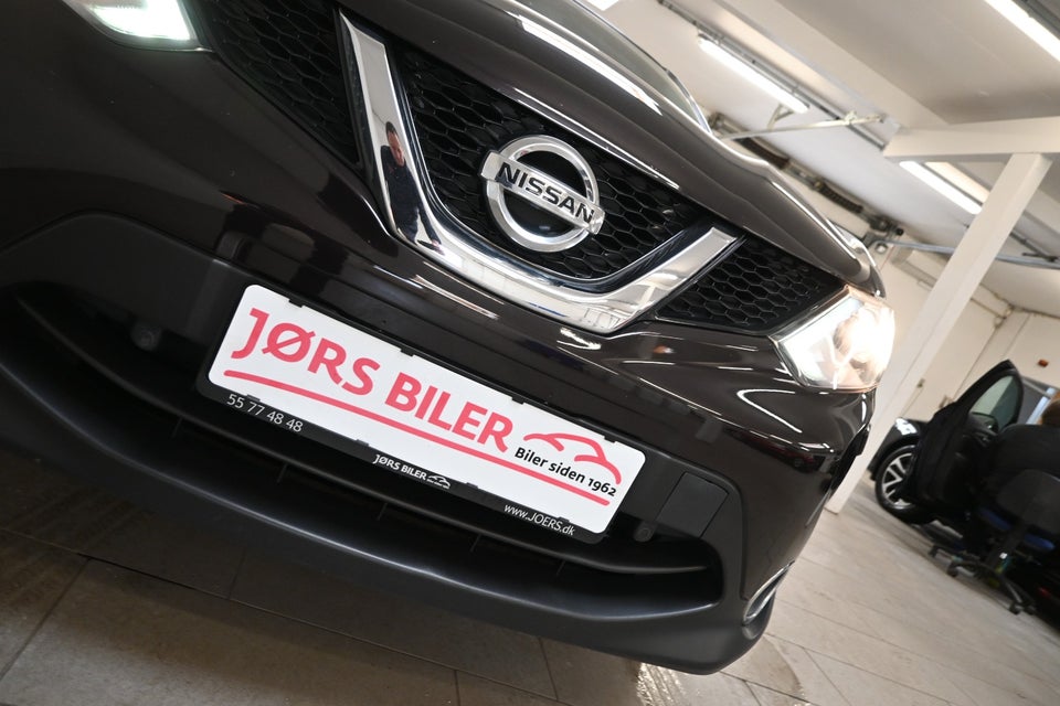 Nissan Qashqai 1,2 Dig-T 115 Acenta Connect 5d