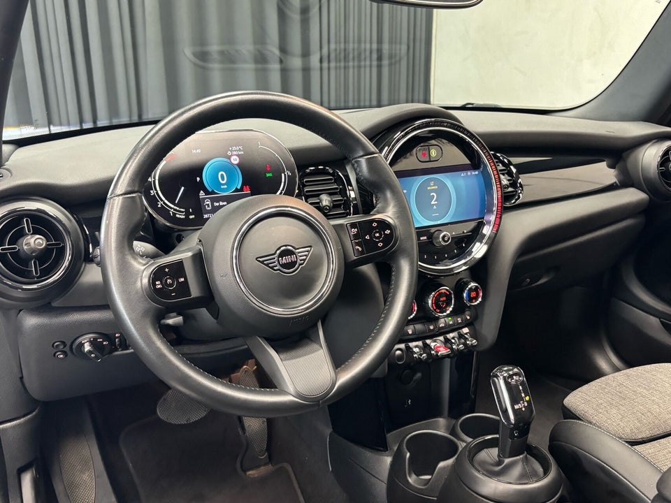 MINI Cooper 1,5 Essential Cabriolet aut. 2d