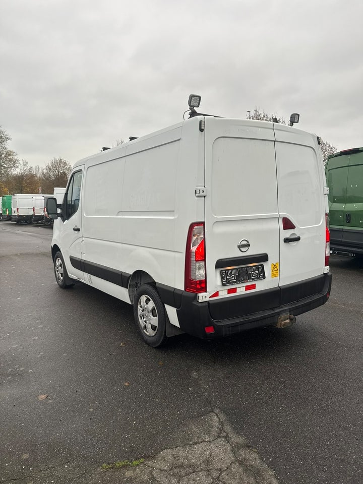 Nissan NV400 2,3 dCi 110 L1H1 Comfort Van 5d