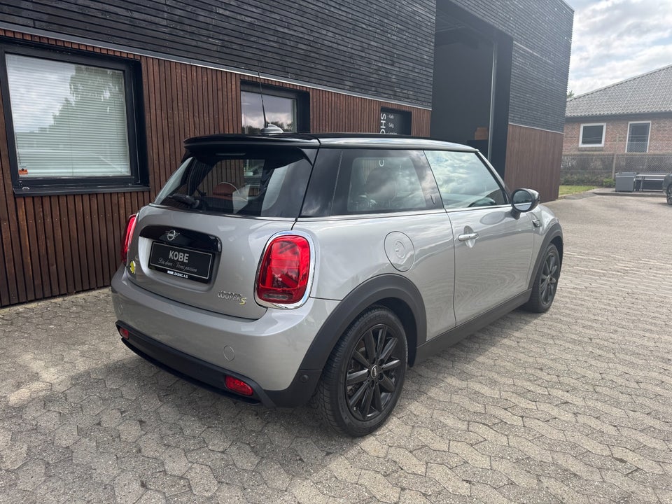 MINI Cooper SE Yours Trim 3d