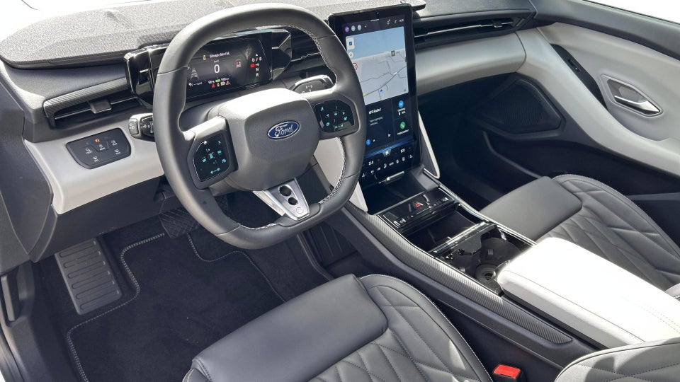 Ford Capri 82 Premium Extended Range 5d