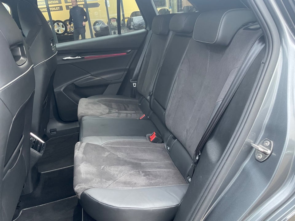 Skoda Enyaq 80 iV Sportline 5d