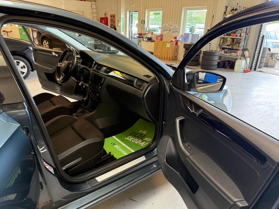Skoda Rapid 1,0 TSi 110 Ambition DSG 5d
