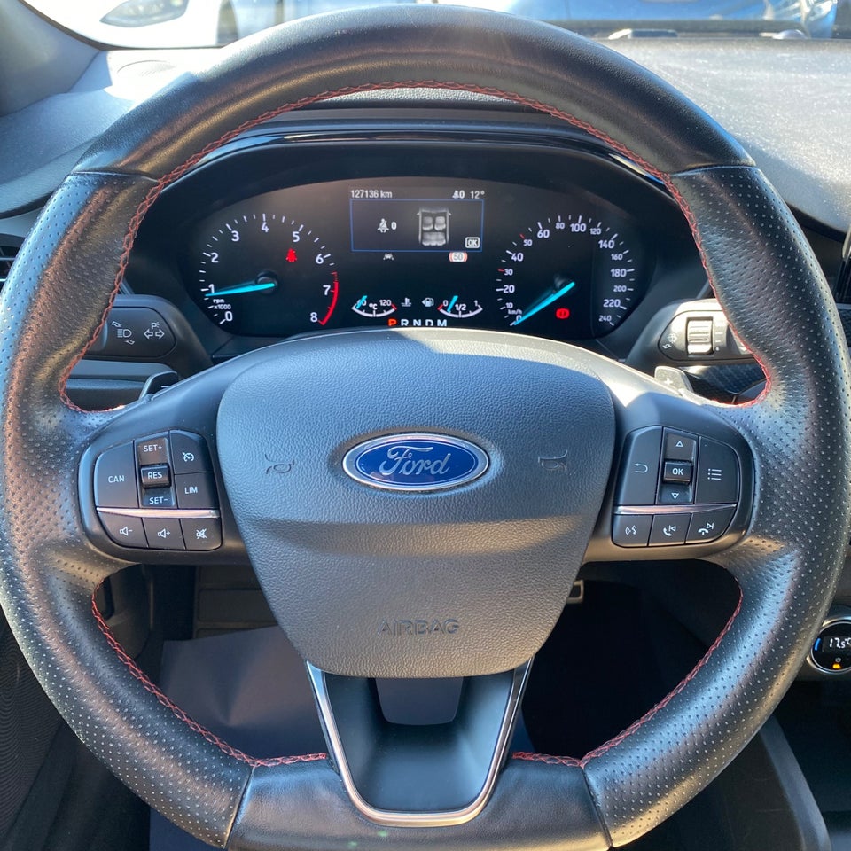 Ford Focus 1,0 EcoBoost ST-Line stc. aut. 5d