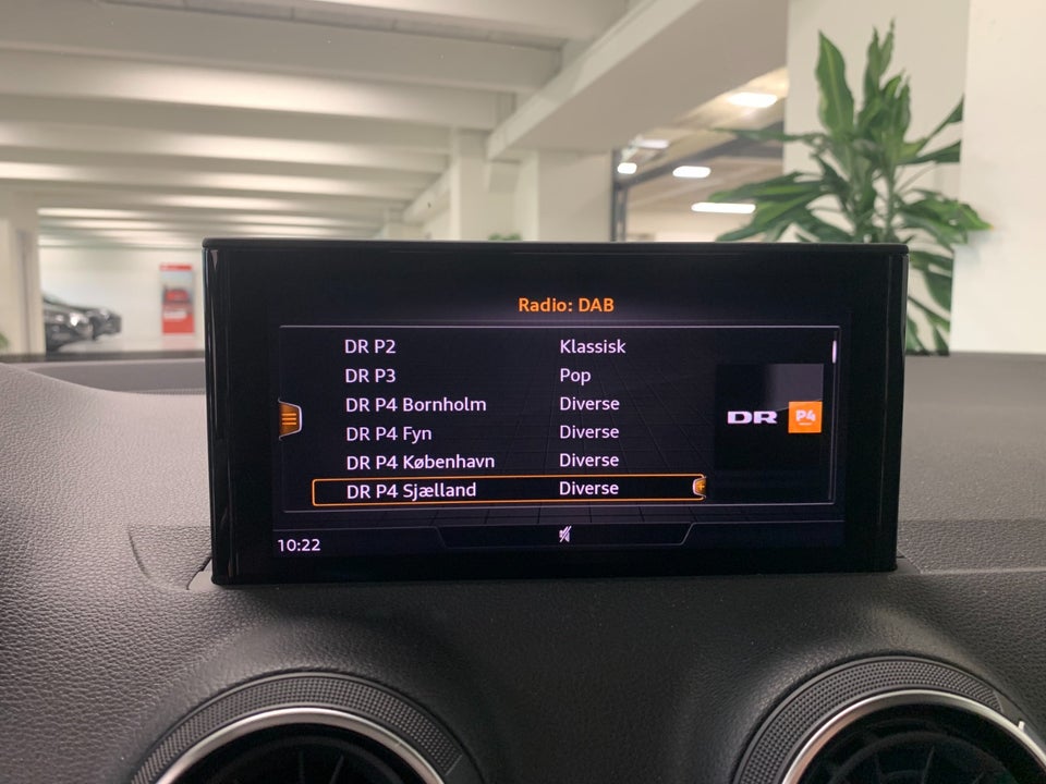 Audi Q2 35 TFSi Prestige S-tr. 5d