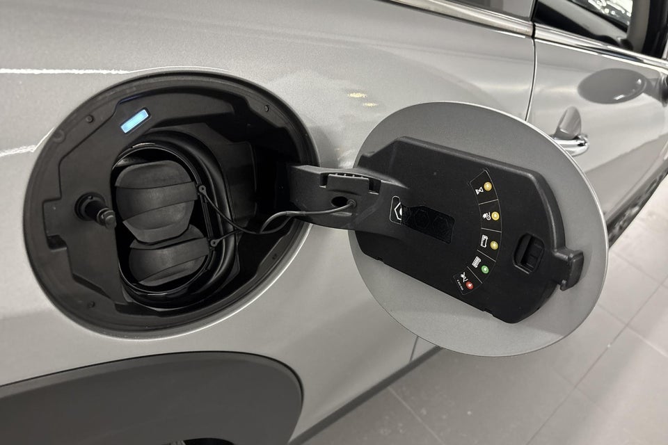 MINI Cooper SE Classic Trim 3d