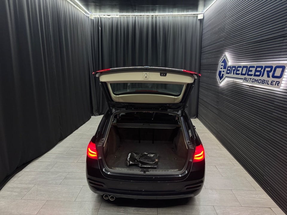 BMW 320d 2,0 Touring xDrive aut. 5d