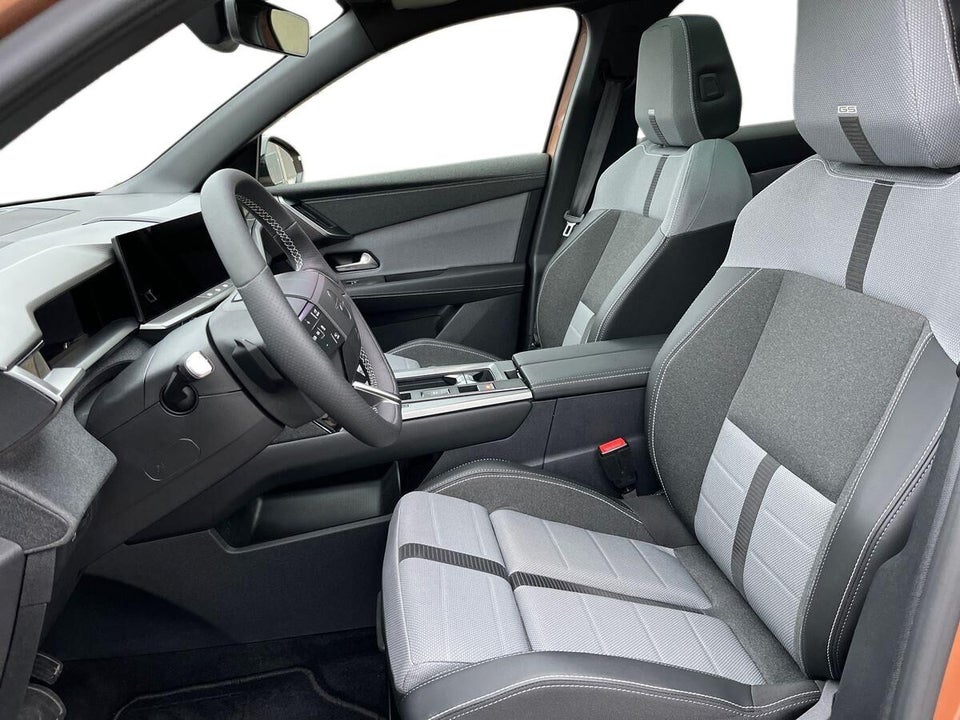 Opel Grandland-e 73 GS Sky 5d