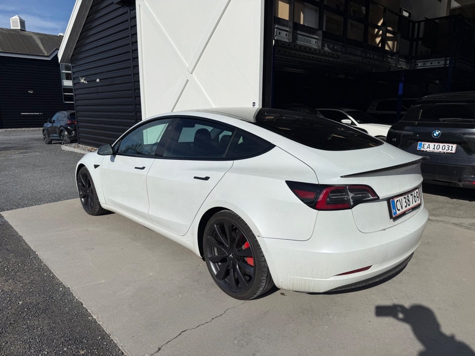 Tesla Model 3 Performance AWD 4d