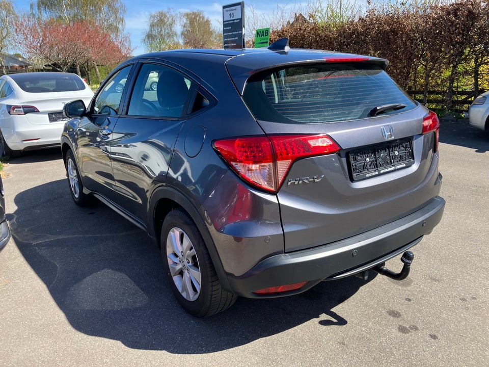 Honda HR-V 1,5 i-VTEC Elegance 5d