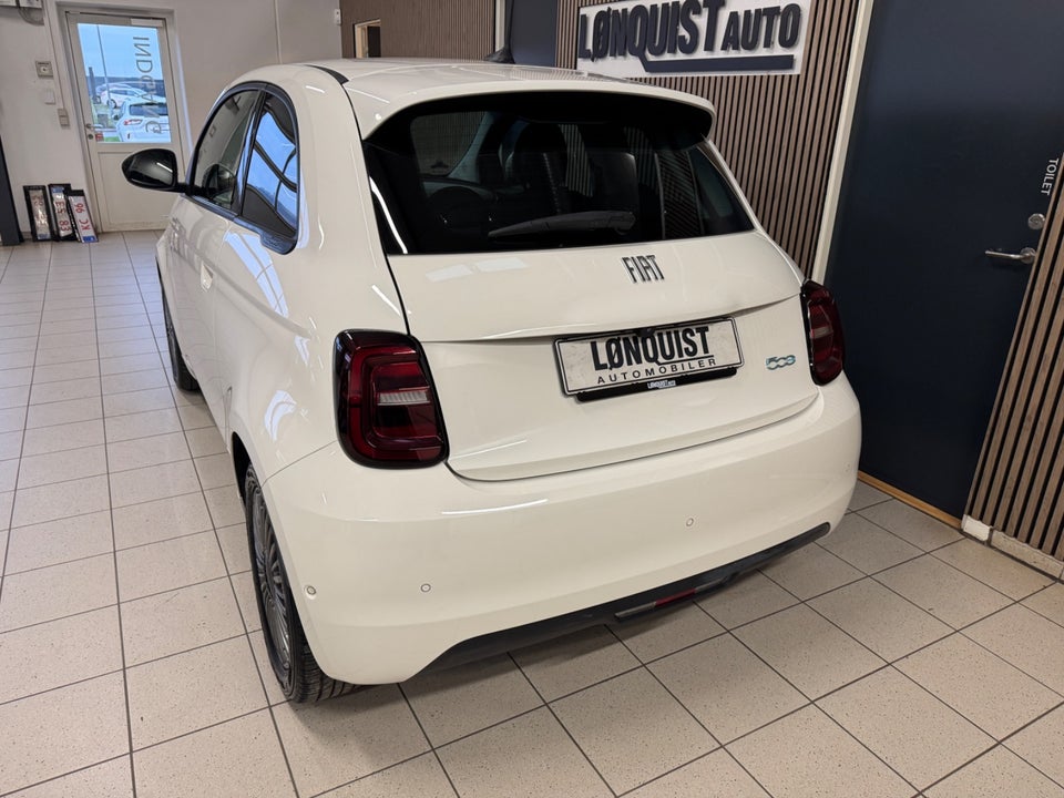 Fiat 500e 42 Icon 3d