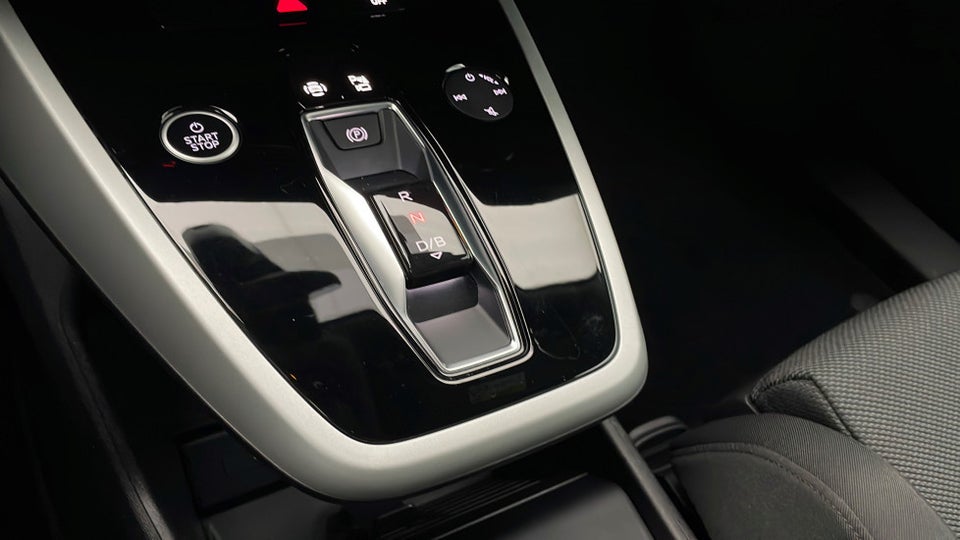 Audi Q4 e-tron 45 Attitude quattro 5d