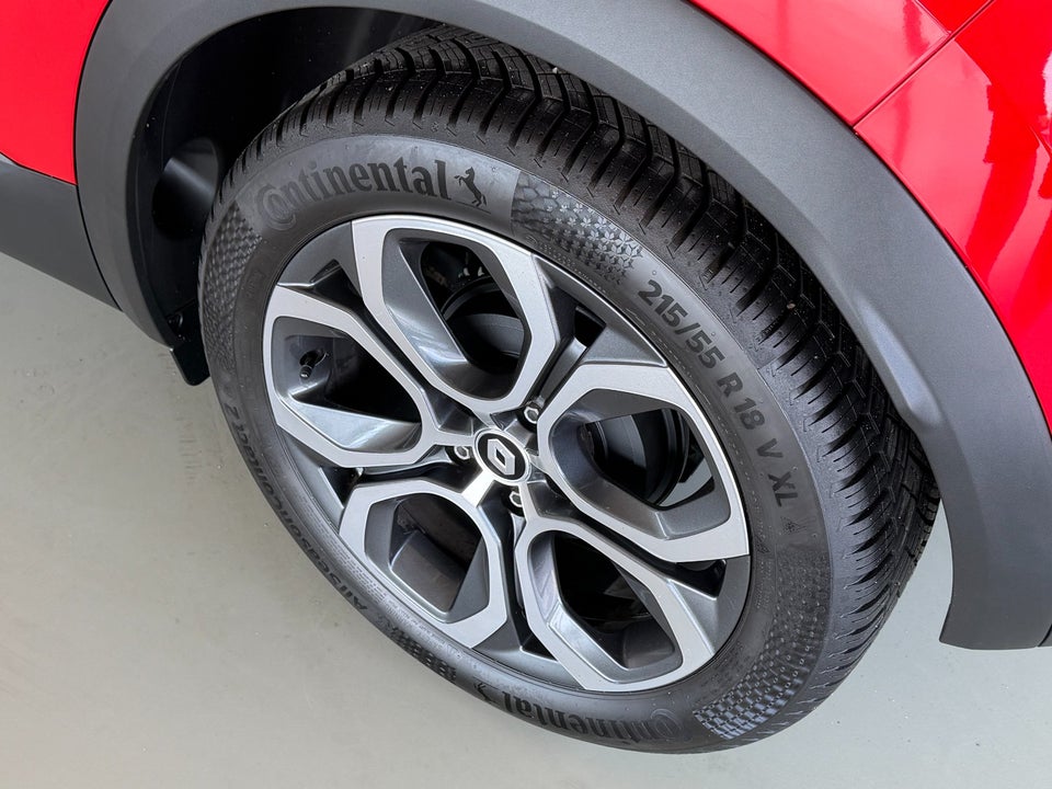 Renault Captur 1,3 TCe 140 Techno EDC 5d