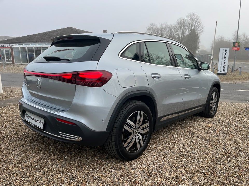 Mercedes EQA250 Progressive Advance 5d