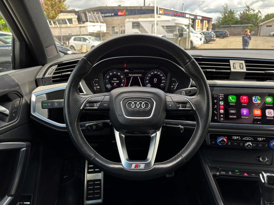 Audi Q3 45 TFSi e S-line plus S-tr. 5d
