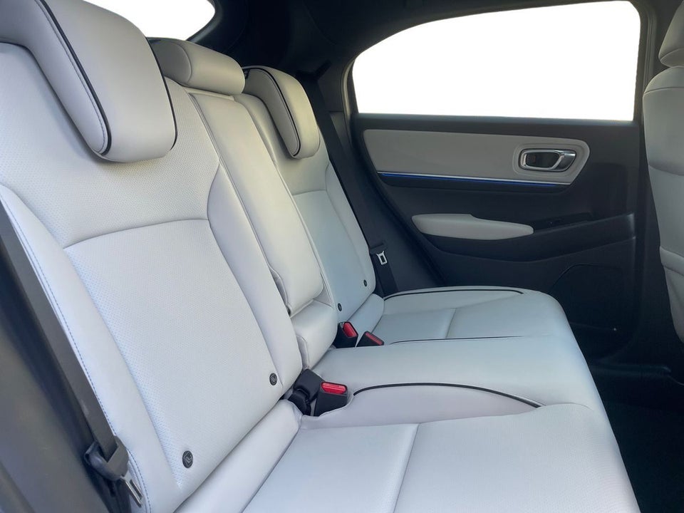 Honda e:Ny1 Advance 5d