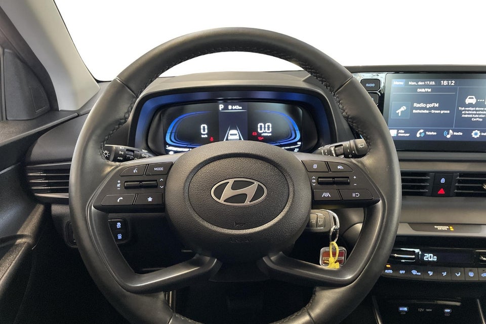 Hyundai i20 1,0 T-GDi Essential DCT 5d