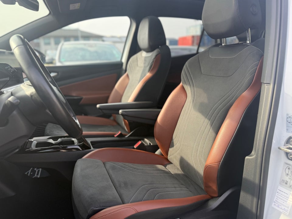 VW ID.4 77 Pro Performance Tech 5d