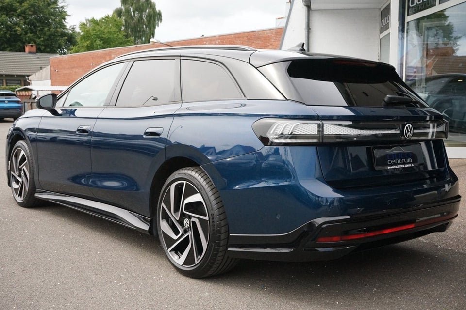 VW ID.7 77 Style Tourer 5d