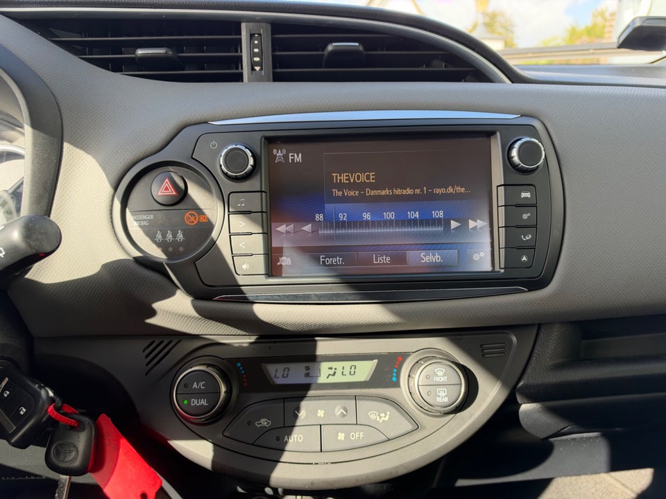 Toyota Yaris 1,5 Hybrid H2 e-CVT 5d