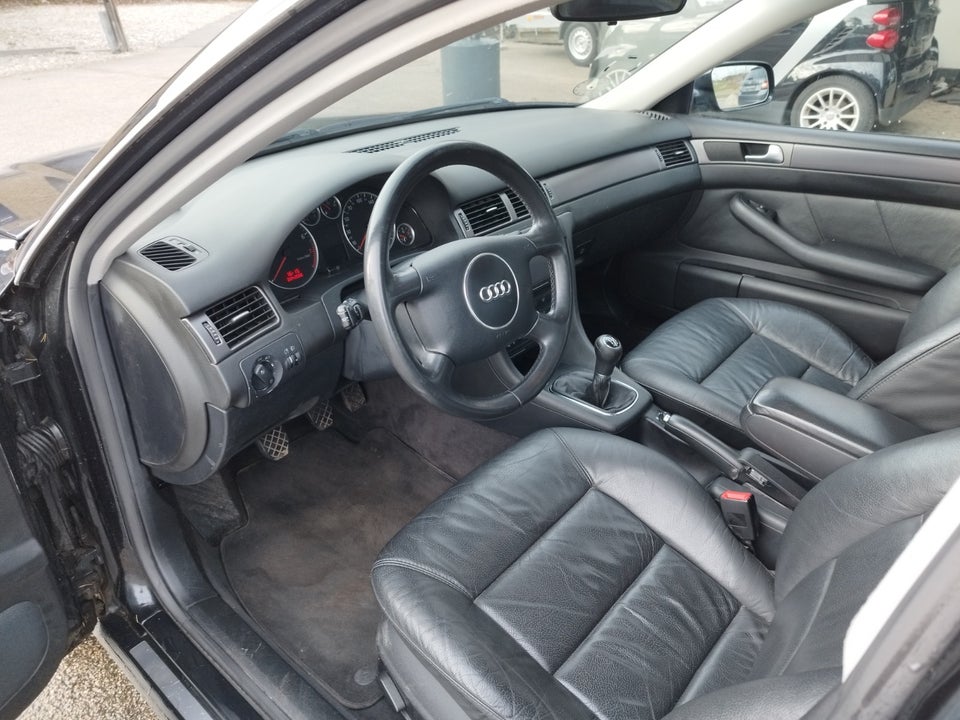 Audi A6 2,0 Avant 5d