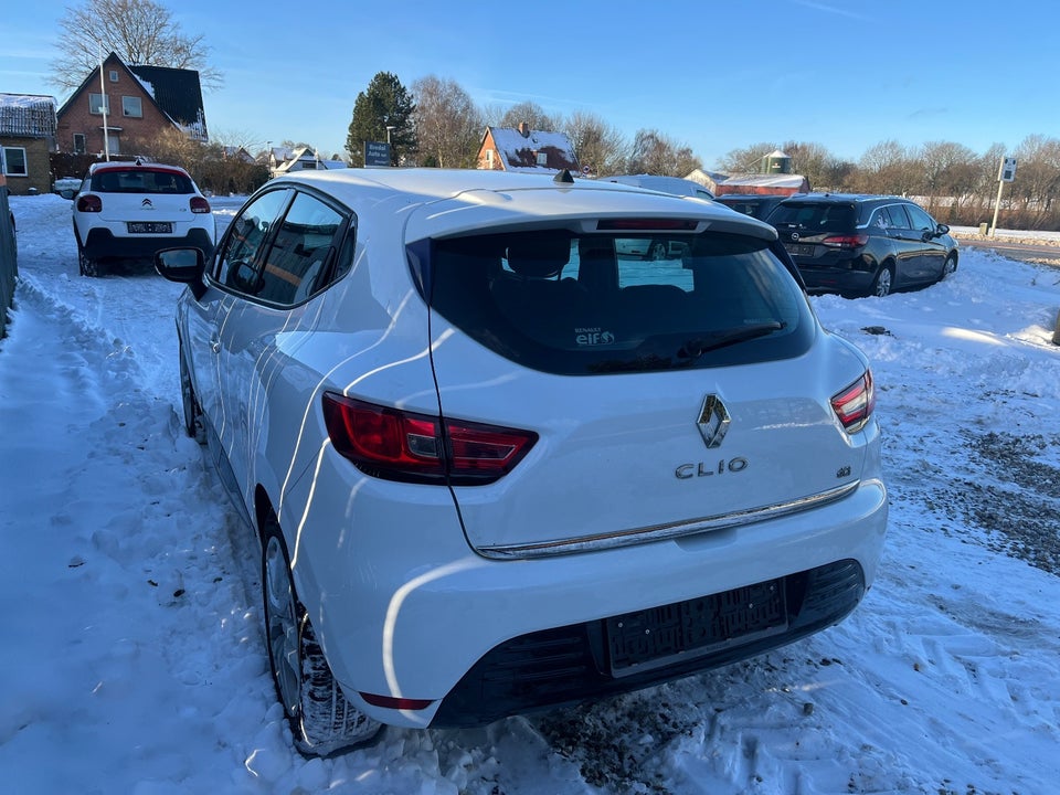 Renault Clio IV 1,5 dCi 90 Zen 5d