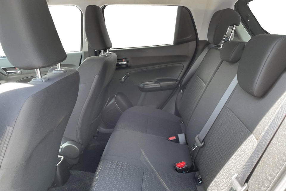 Suzuki Swift 1,2 Dualjet mHybrid Action 5d