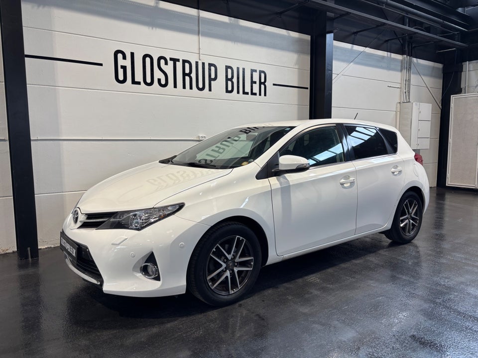 Toyota Auris 1,6 T2 5d